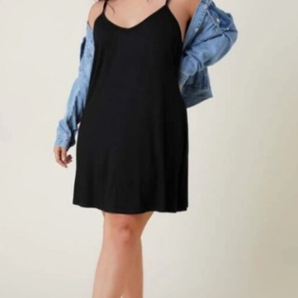 SHEIN BASICS V-neck‎ Solid Black Slip Dress Size L 40-42 8/10 - Picture 1 of 8